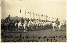 25. Powitanie 8. p. ułan&oacute;w po powrocie z wojny przez miasto Krak&oacute;w. 23 V 1921.