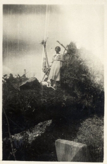 50. Hala na wywr&oacute;conym brzoście. Zarszyn, 1935