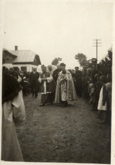 63. Powitanie ks. Biskupa. Zarszyn, 1937