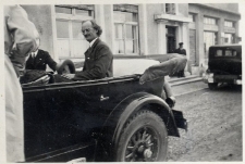 105. Prof. Piccard w Mościcach. 1934