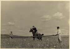 54. [Ćwiczenia konne Antoniego Gniewosza. Zarszyn, 1942]
