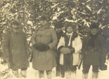 10. [Polowanie na niedźwiedzie w roku 1913 nad jeziorem Onega. Puzyna, G&ouml;tz, Sommaruga. 1913]
