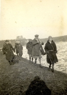 78. O. Sulimirska, P. Wiktor, Br. Kopczyński. Wielopole, 1930