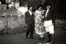 119. Średnia Wieś. 1931 [Fotografia rodzinna]