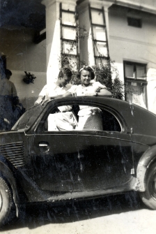 119. Zbyszek Nadolski i Malin w Steyerku. Załuż, 1938